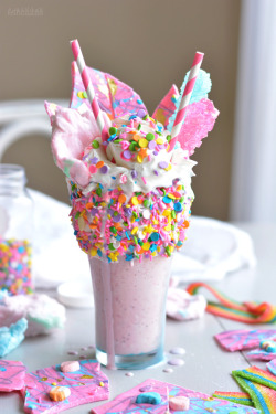 ransnacked:  unicorn bark milkshake | bethcakes 