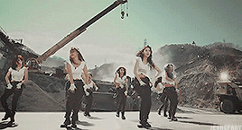 jeongfany:  #sonechallenge by @svnnyjjang: ↳ (5) favorite choreographies 