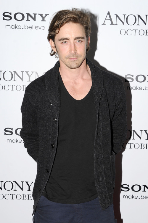 leepacesfaces:Lee Pace attends ‘Anonymous’ screening at the Museum of Modern Art in New York (2011)g