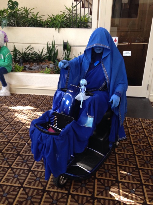 tavrospriite: I loved this blue diamond’s cosplay so much!