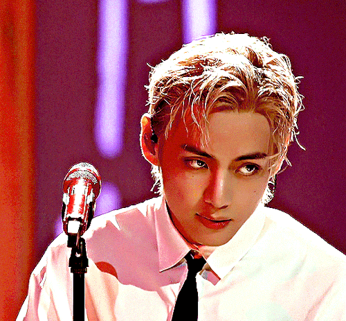 V + NPOPcr. Jung-koook