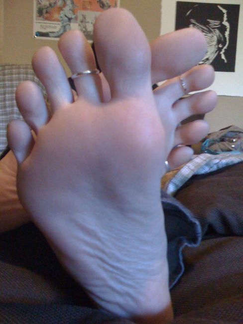 footandtoeringlover:  perfection