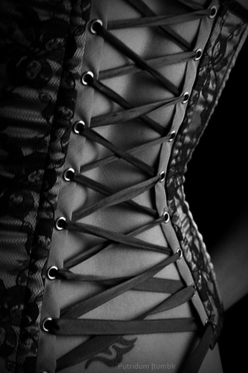 classilysubmissive:  I think corsets are gorgeous  Sexy