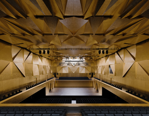 Philharmonic Hall SzczecinSzczecin, Poland2007 - 2014The building emerges from its urban context, in