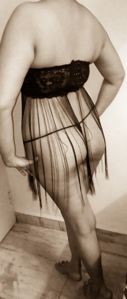 vickyniki69:  sangiraj2018:  sangiraj2018:  Mumbai Cpl here- if u have a real long