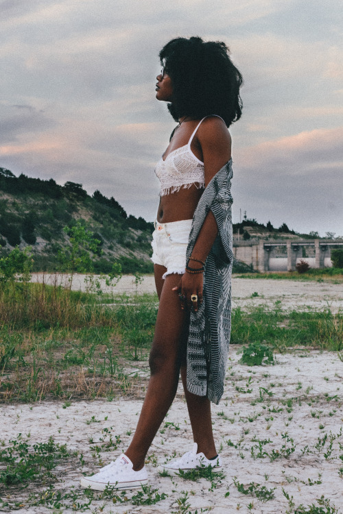blacknaturals:    ♕ Photographer Feature:   karl-shakur  