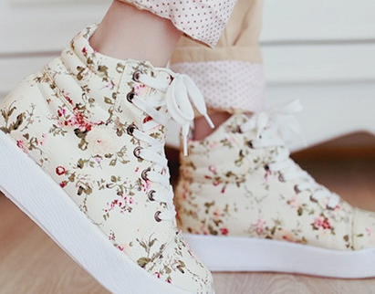 hana-ku:  hhotaru: Shoes from Moooh!! | Read my review on them here