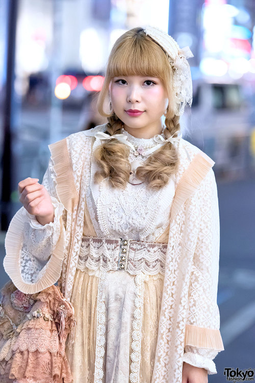 Antique fashion-loving Yukarin on the street in Harajuku wearing vintage items from Grimoire Tokyo w