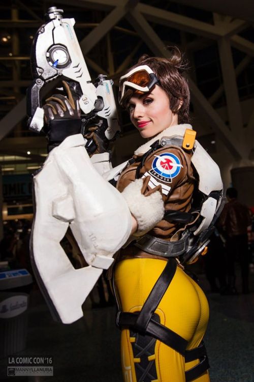 Porn photo overbutts: Tracer Cosplay fawkin dorbs