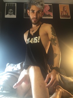 babyxbruiser:  I'ma one up you doe @bravodelta9