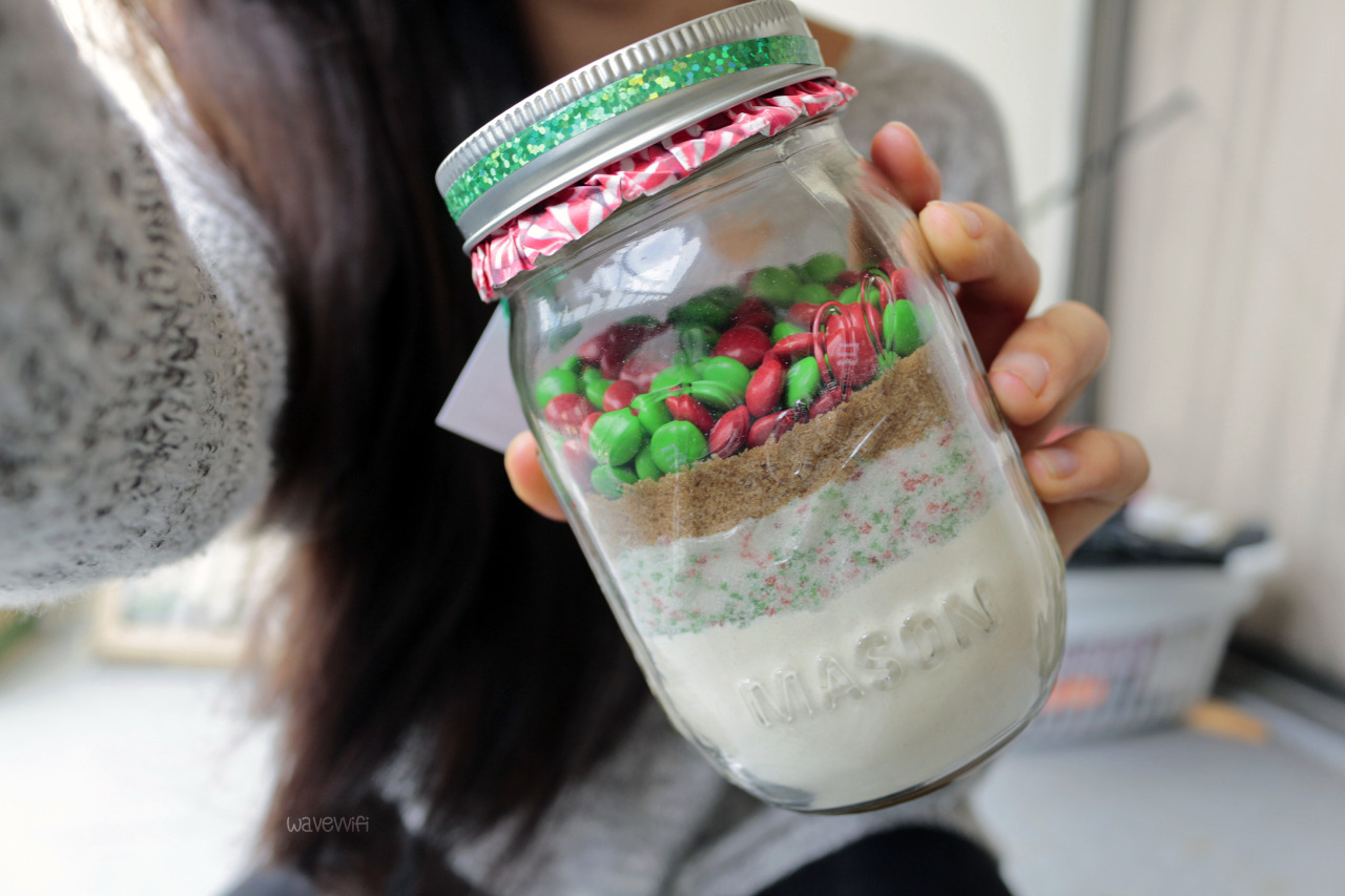 wavevvifi:merry christmas! the cookie in a jar idea was super cute and the cookies