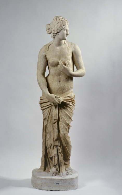 greekromangods:AphroditeHadrianic; 1st half of the 2nd century ADStaatlichen Museen zu Berlin** My O