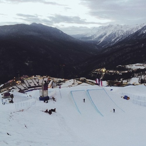 Skiing history will be made today. The women’s slopestyle final goes down this afternoon at Rosa Khutor Alpine Resort. Qualifier this morning. Freeskier is on location, bringing you updates via freeskier.com/olympics. Who do you want to see bring...