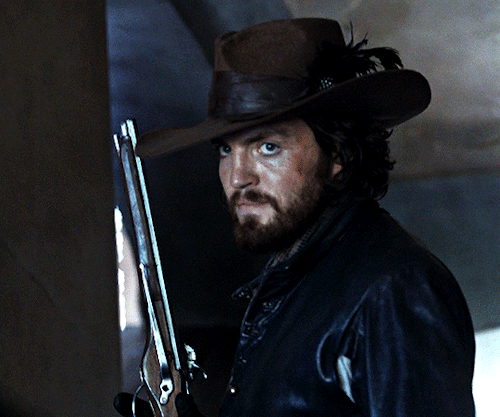 TOM BURKEas AthosThe Musketeers #02.02 (2014 - 2016)