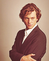 kevinmckidd:  picspams: hugh dancy 