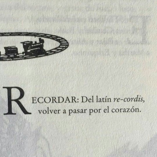 sinfonia-de-pensamientos:  Recordar. ☄