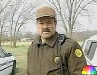 mrevilboy:  The part-time hobby of BTK serial killer Dennis Rader enjoyed wearing