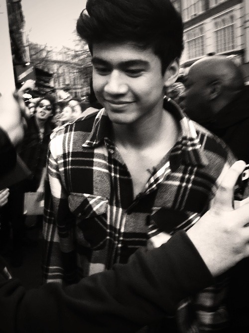 5secondsofsummer-fanpage:  I have a Calum fetish. 