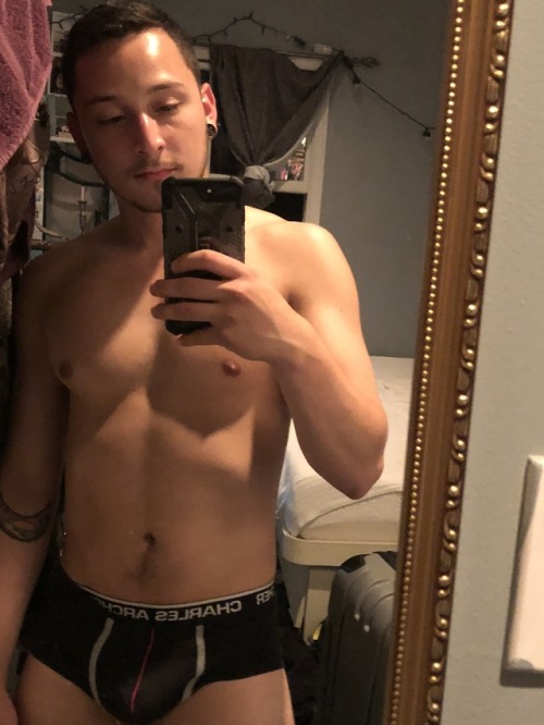 salvyamerican:  😴