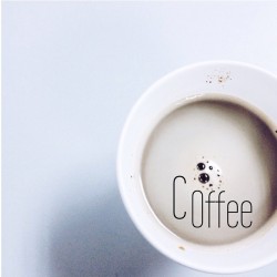 Cuộc đời mỗi người như 1 tách cà phê. Đắng hay ngọt là do mình cho đường hay không.
