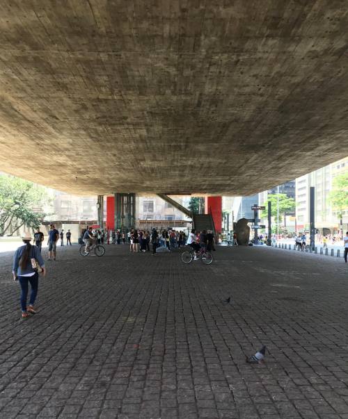 Under the São Paulo Art Museum (#MASP) by #LinaBoBardi, a masterpiece of modern Brazilian #architect