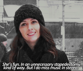 thedorkone:Five times Root broke my heart with a smile and one time she didn’t. 