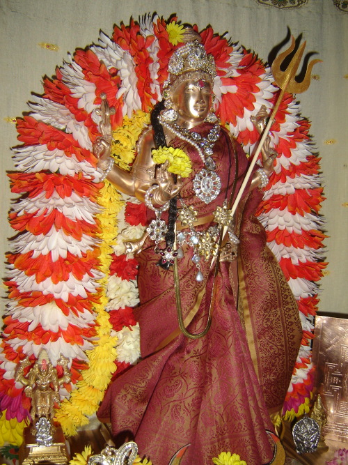 The Vishnu deity of my altar today as Durga, in commemoration to the Durga PujaA tradition of alanka