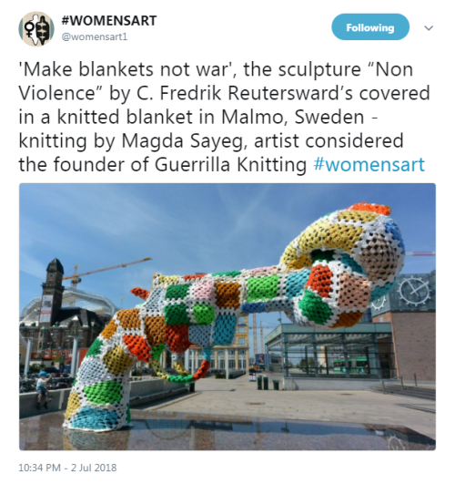 “'Make blankets not war&rsquo;, the sculpture “Non  Violence” by C. Fredrik Reutersward’s covered in