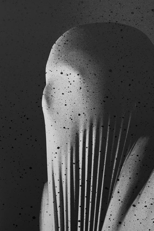 Monochrome by Akatre.
