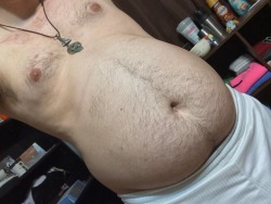 bigwolfcakebelly:  Yep yep.Alive.And 2 inches