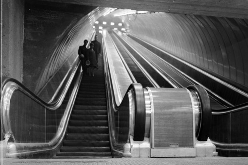 scavengedluxury:   Keleti metro station  elevator, Budapest, 1969. From the Budapest Municipal Photography Company archive.