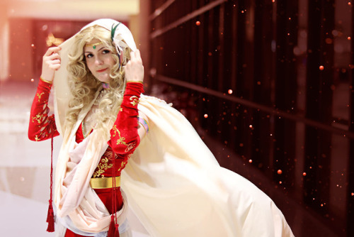 // [sneaks in to share photos of my Terra (Hannah Alexander design) cosplay] (Photos by estersand.co