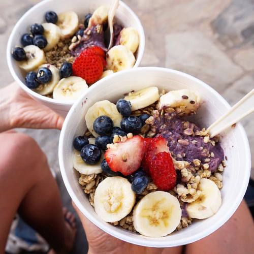 oceancuresall: bikinisandflip-flops: Summer vibes  tropical blog
