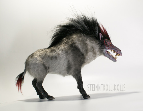 INSTAGRAM  |  ETSY |    Entelodont (Hell pig) art doll. This is my part of an ar