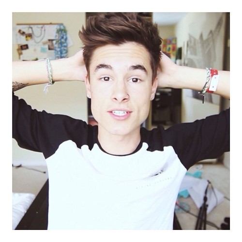 Kian Lawley New Year Count Down Day 4 (2/3)