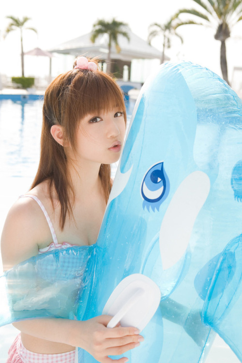i-love-girl-japan: Yuko Ogura (“Autumn Breeze” For-side photoshoot x30) Part 02