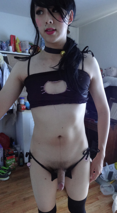 handcrankedsweetcream: Where ya lookin’ (◑○◑)?