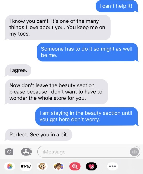 Texting Boyfriend Harry Styles Part 1: Thats Odd