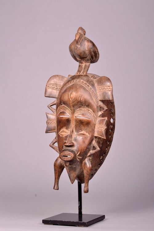 Mask of the Poro society of the Senufo (Senoufo) people, Côte d’Ivoire.  Artist unknown; 20th centur