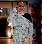 bratvaolicity:it’s just like my mom always says, if you don’t work hard, baby