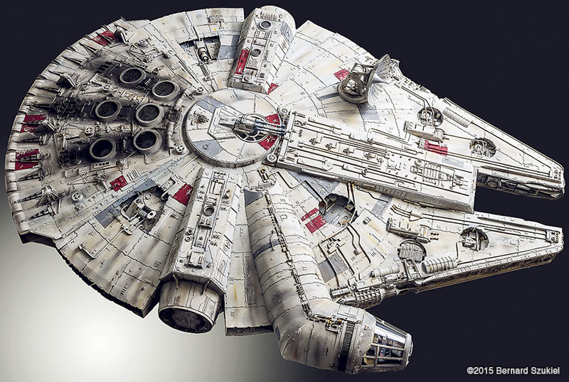 gameraboy:  Ridiculously detailed papercraft Millennium Falcon by Bernard Szukiel
