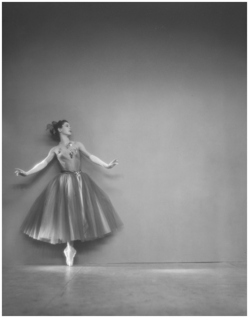 Diana Adams in George Balanchine&rsquo;s La ValsePhotograph: George Platt Lynes (American; 1907–1955