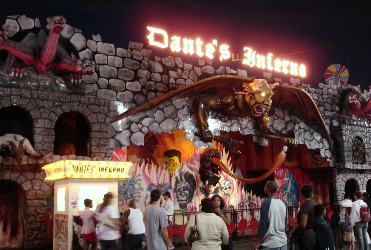 shayem28:  theheftyhideaway:  I wanna go there!  Dante’s Inferno is on the boardwalk