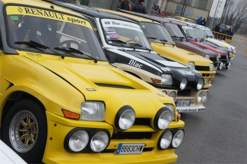 collaverglascat:  Tour de Corçà 2013.  Aquí van algunes de les fotos que vaig fer a Folgueroles dissabte passat, en una trobada a la que van assistir-hi 24 Renault 5 Turbo 1 i 2 vinguts d’arreu de Catalunya… i més enllà! Trobareu més informació