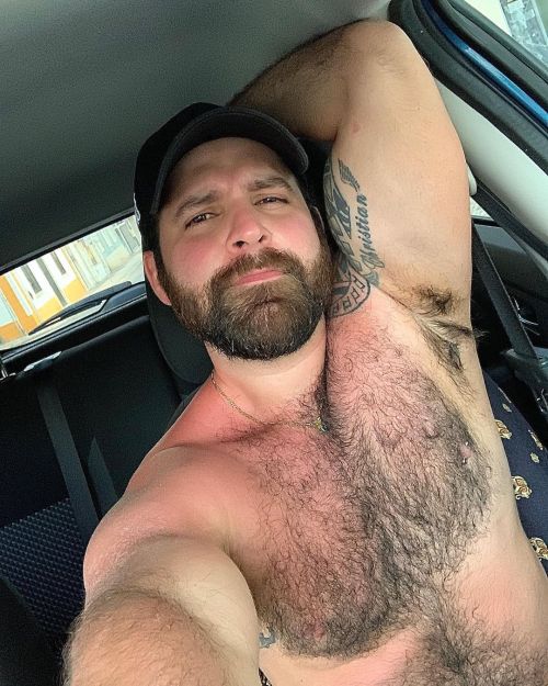 https://64.media.tumblr.com/062d55c99283f5bbef959a1ef1a0f475/664999a51c1c7d6b-cf/s500x750/f3316d630fbcc9249c07e86fd1b3153295379b8c.jpg