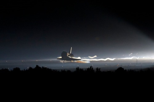 hail-thesun - STS-135, Space Shuttle Orbiter OV-104...
