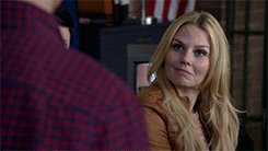 malefistache-swan3ills:  Emma accidentally brings the wrong tape to the station.