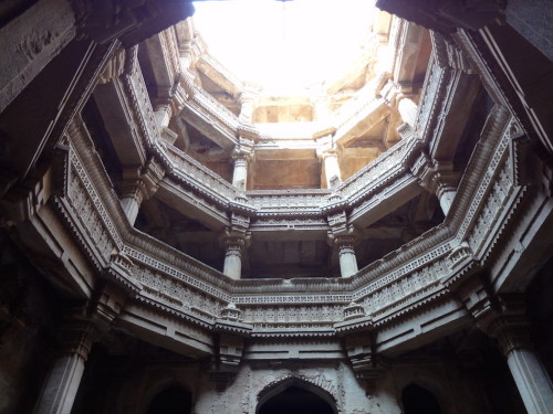 archatlas:  The Astoundingly Complex      Ancient Indian Stepwells Ancient Indian stepwells captured by Victoria S. Lautman. Rudimentary stepwells first appeared in India between the 2nd and 4th centuries A.D., born of necessity in a capricious climate