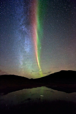 mucholderthen:  Astrophotography:  Celestial MultitudeCopyright: Ole Christian Salomonsen (via Arctic Light Photo)       