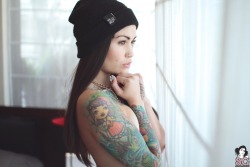 suicide&ndash;love:  VioletRose.